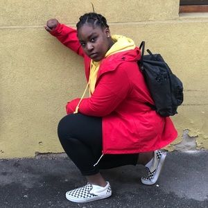 Meet your Posher, Danielle